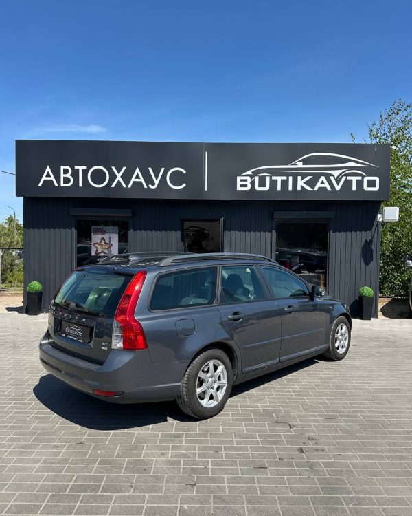 VOLVO V50 - Image 6