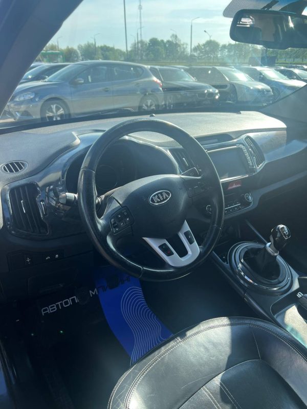 Kia Sportage III - Image 10