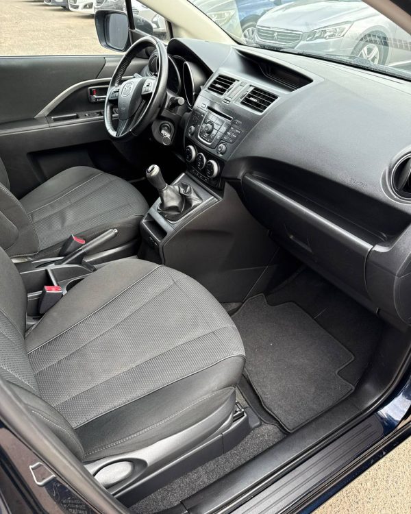 Mazda 5 II - Image 13