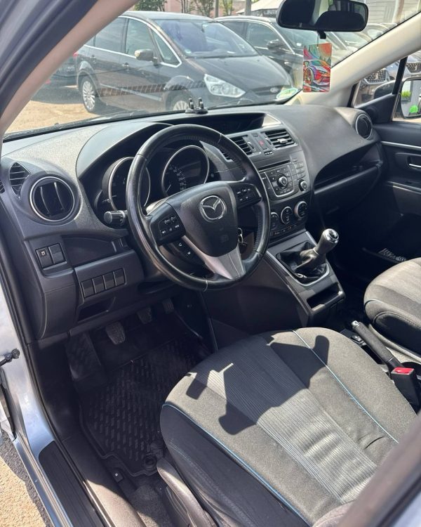 Mazda 5 II - Image 10