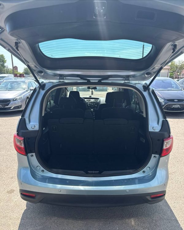 Mazda 5 II - Image 13