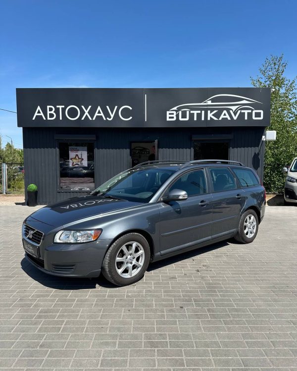 VOLVO V50 - Image 3