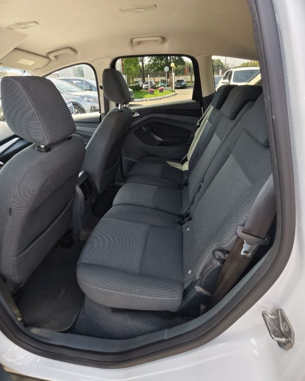 Ford C-MAX II - Image 11