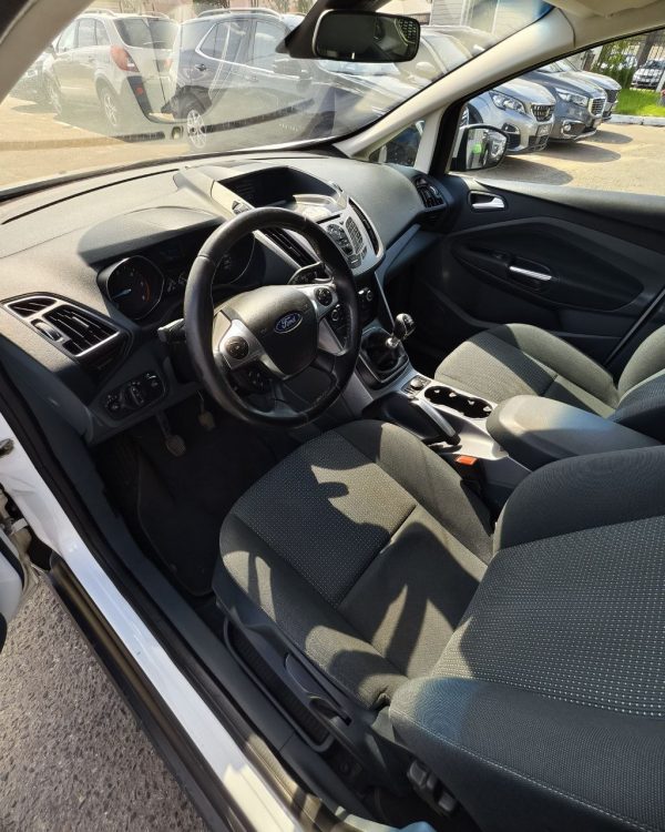 Ford C-MAX II - Image 10
