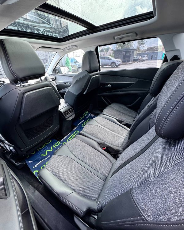 Peugeot 5008 II - Image 11