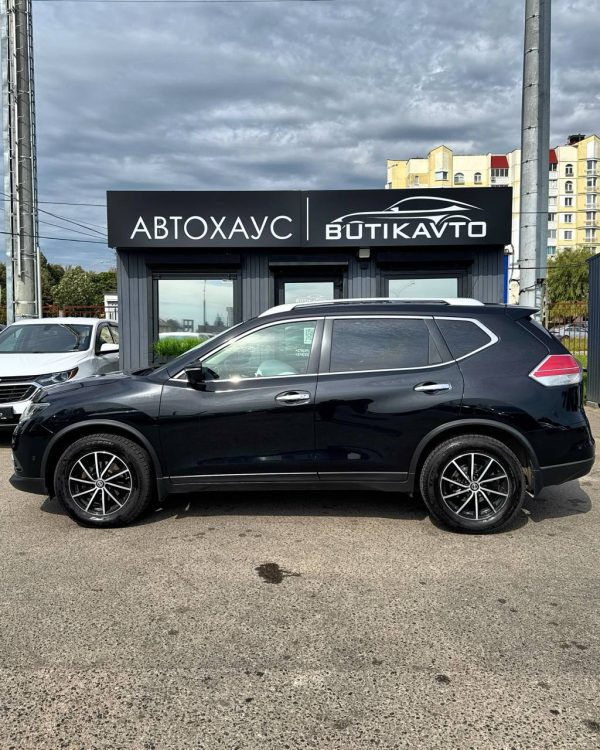 Nissan X-Trail III (T32) - Image 8