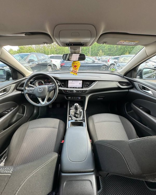 OPEL INSIGNIA - Image 9
