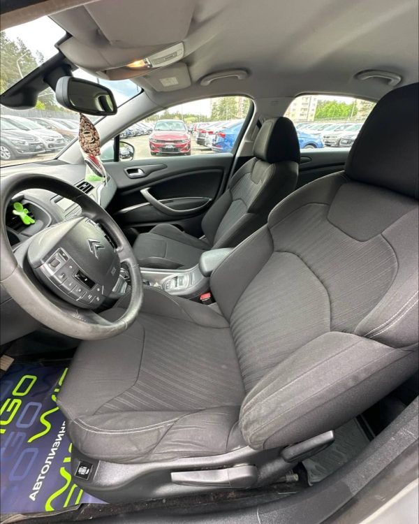 CITROEN C5 - Image 8