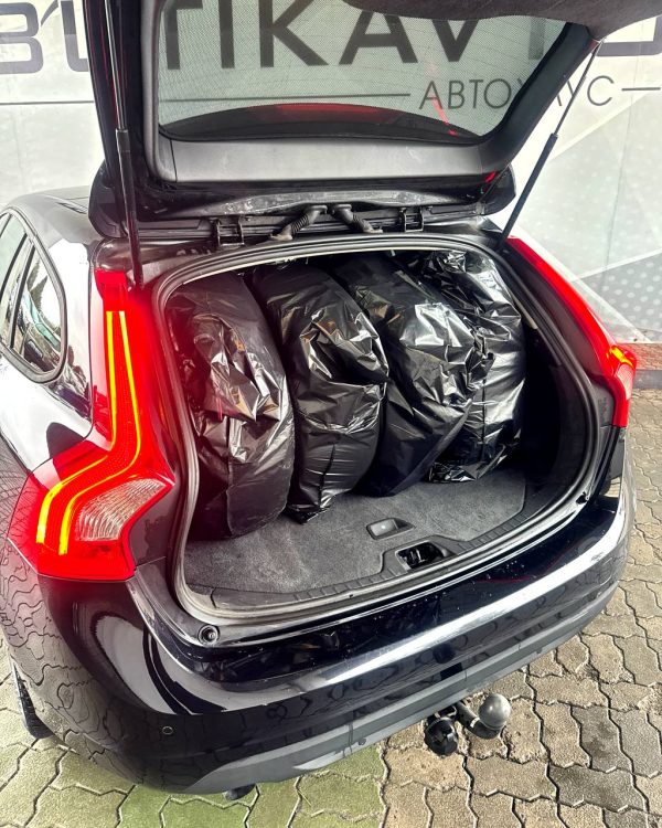 Volvo V60 I - Image 16
