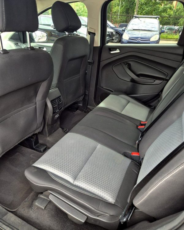 Ford Escape III · Рестайлинг - Image 12