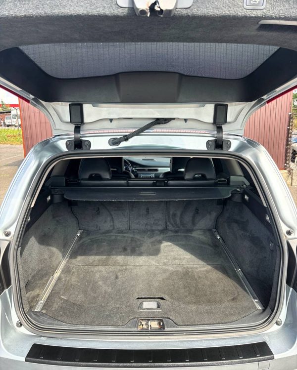 Volvo V70 III - Image 12