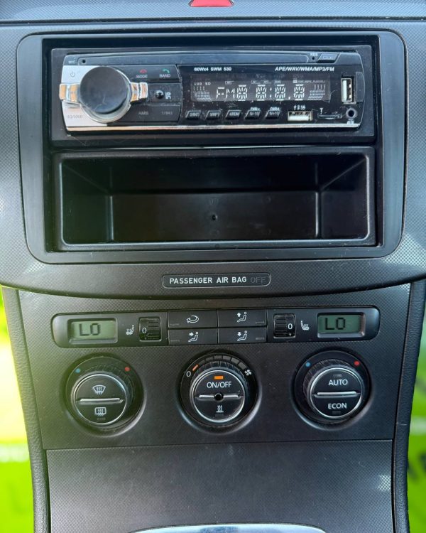 Volkswagen Passat B6 - Image 15