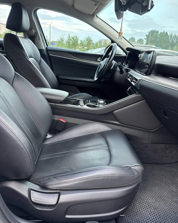 Kia K5 III - Image 10