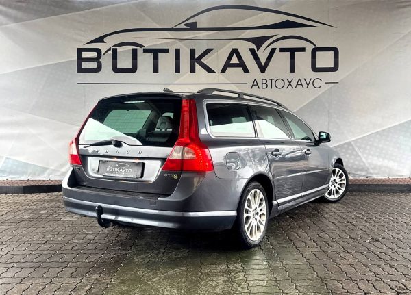 Volvo V70 - Image 7