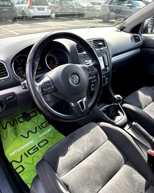 Volkswagen Golf VI - Image 9