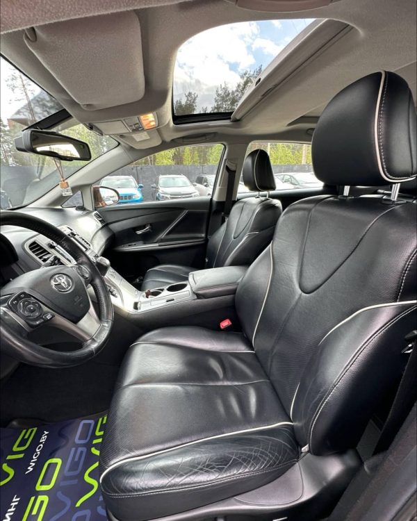 TOYOTA VENZA - Image 8