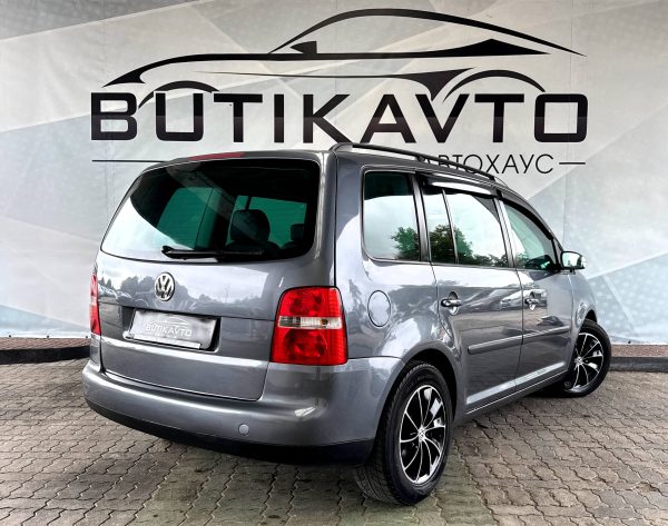 Volkswagen Touran I - Image 7