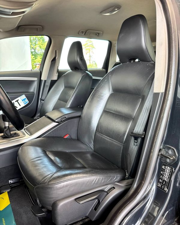 Volvo V70 III - Image 10
