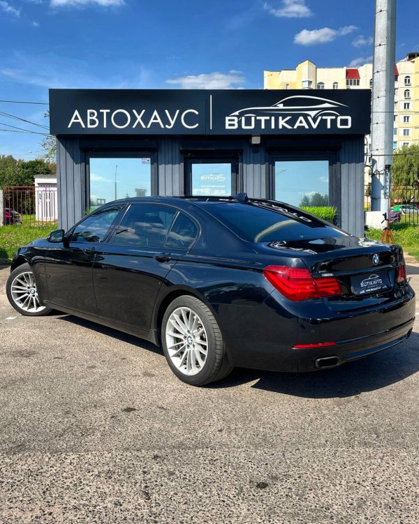 BMW 7 серия F02 (Long) · Рестайлинг - Image 4