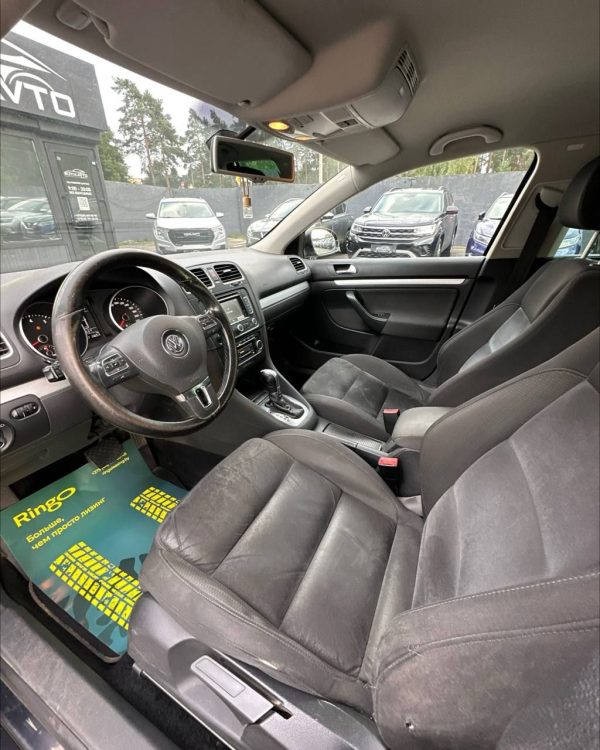 Volkswagen Golf VI - Image 8
