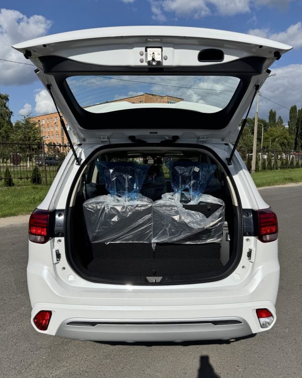 Mitsubishi Outlander III · 3-й рестайлинг - Image 15