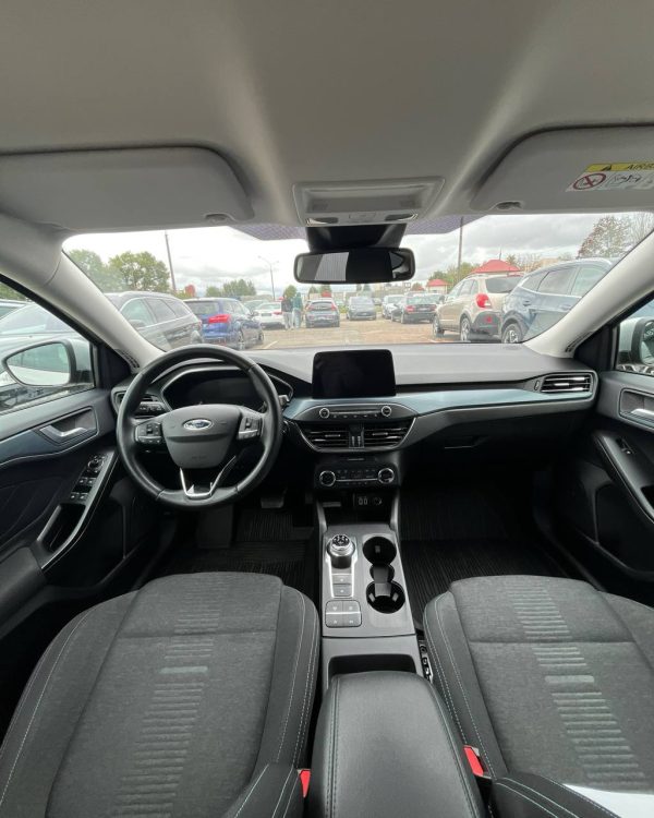 Ford Focus Active IV - Image 9