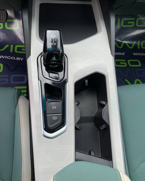 GEELY EMGRAND L - Image 21
