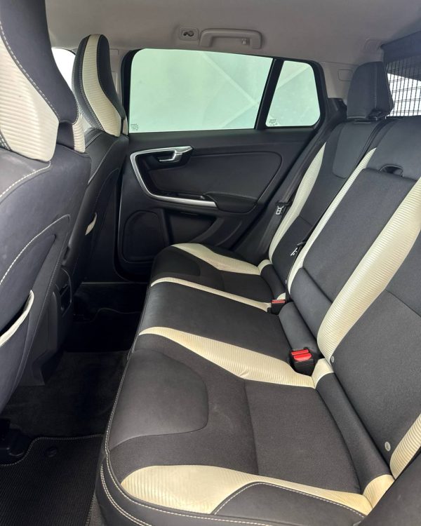 Volvo V60 I - Image 14