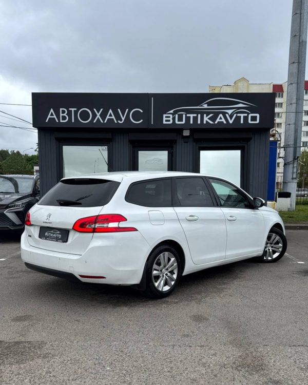 PEUGEOT 308 - Image 6