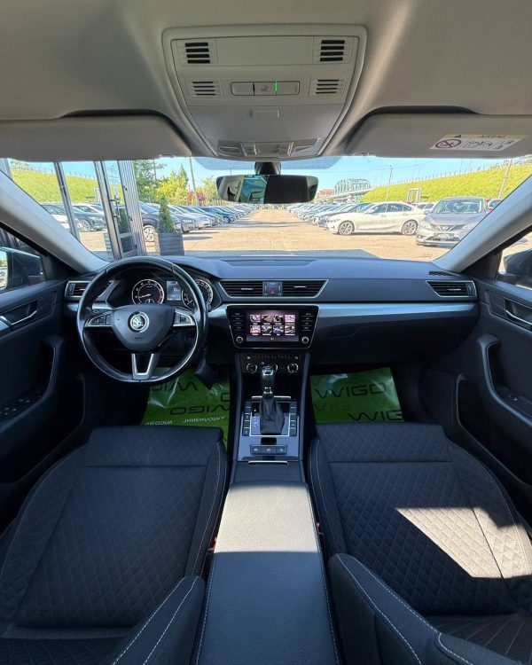 Skoda Superb III - Image 9