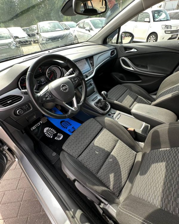 Opel Astra K - Image 7