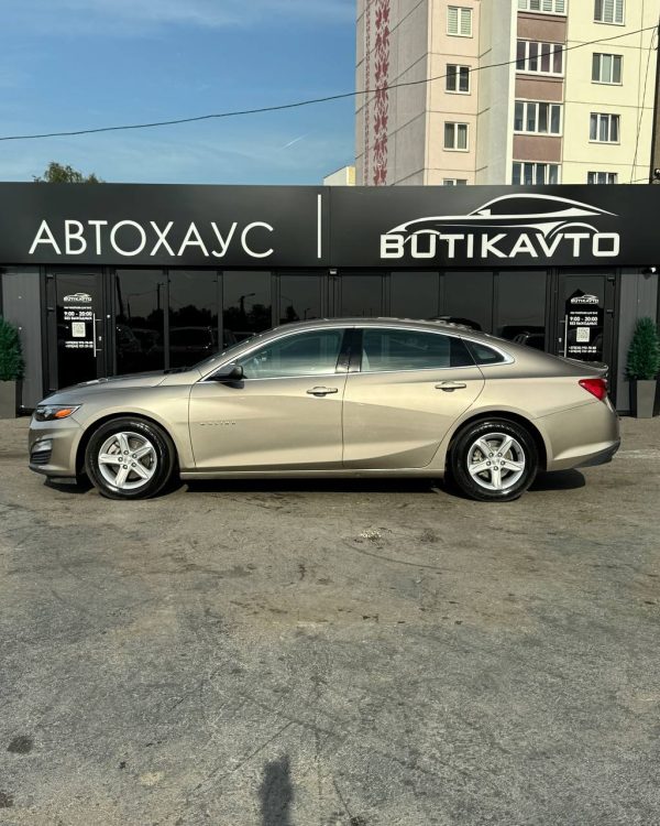 Chevrolet Malibu IX · Рестайлинг - Image 4