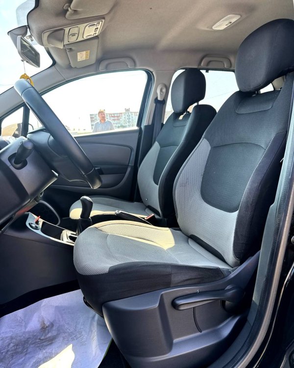 Renault Captur I - Image 10