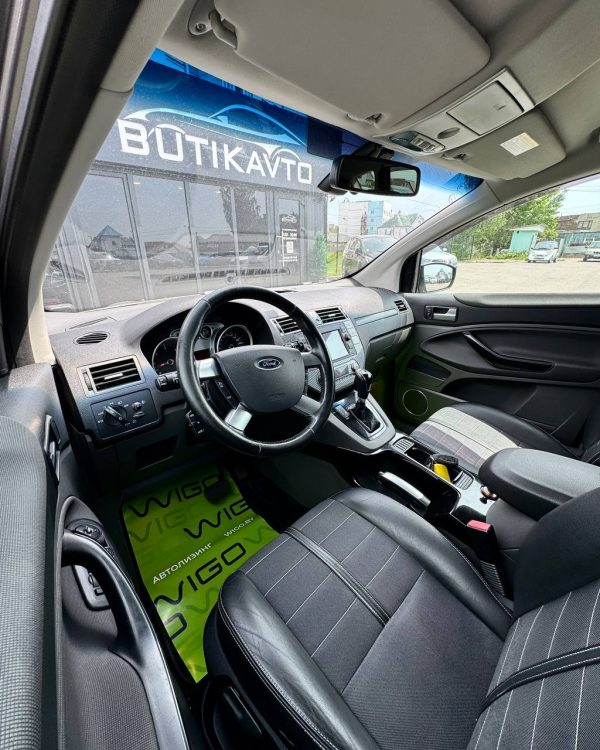Ford Kuga I - Image 10