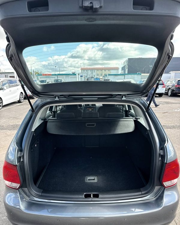 Volkswagen Golf VI - Image 14