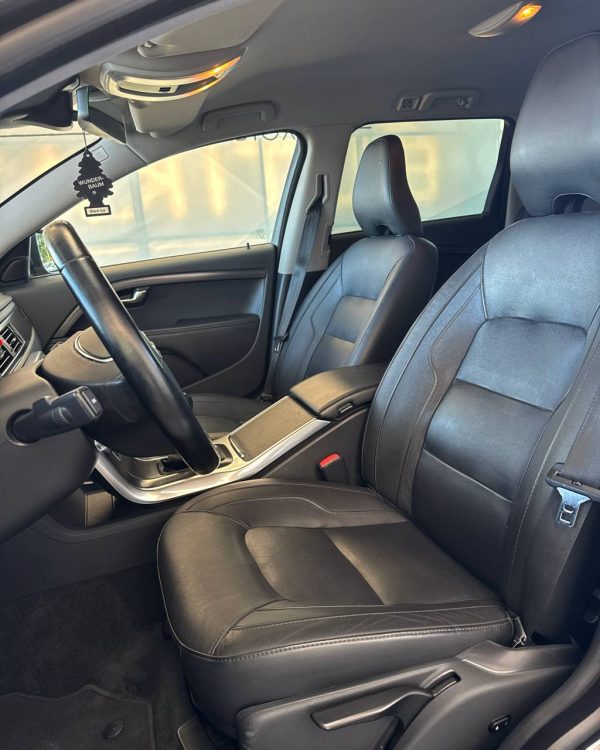 Volvo V70 III · Рестайлинг - Image 11