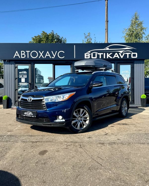 Toyota Highlander III (XU50) - Image 3