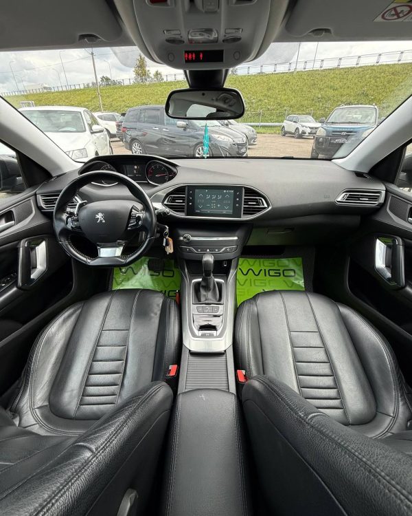 Peugeot 308 T9 · Рестайлинг - Image 9