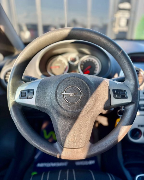 Opel Corsa D - Image 15
