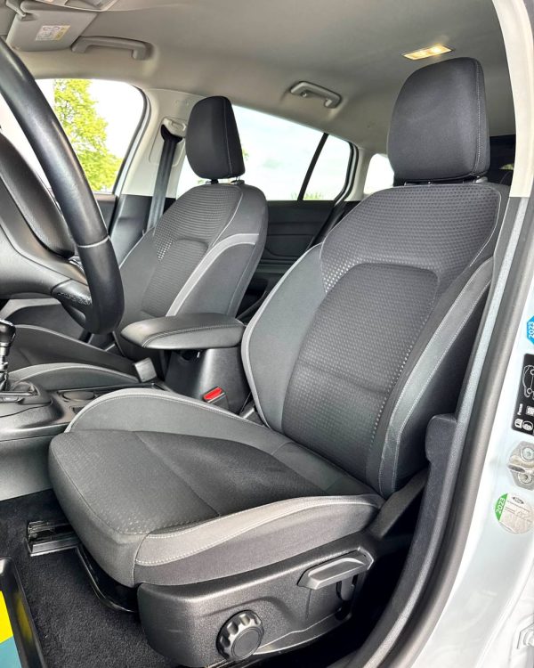 Ford Focus IV - Image 10