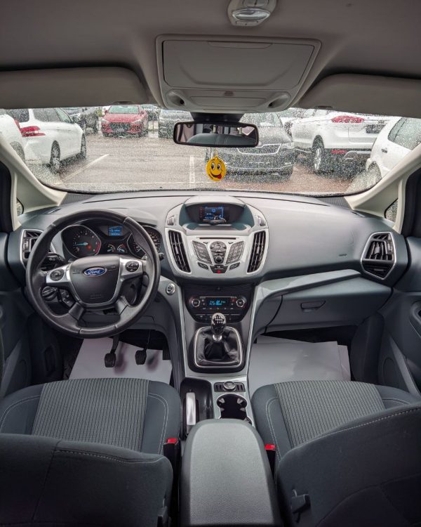 Ford Grand C-Max - Image 9
