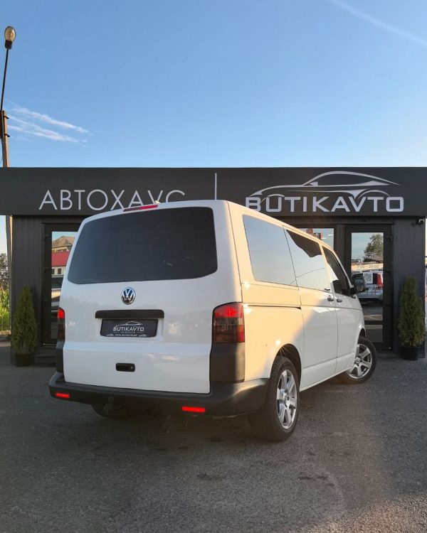 Volkswagen Transporter T5 - Image 6