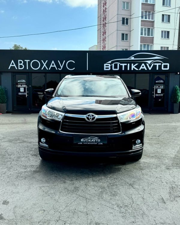 Toyota Highlander III (XU50) - Image 2