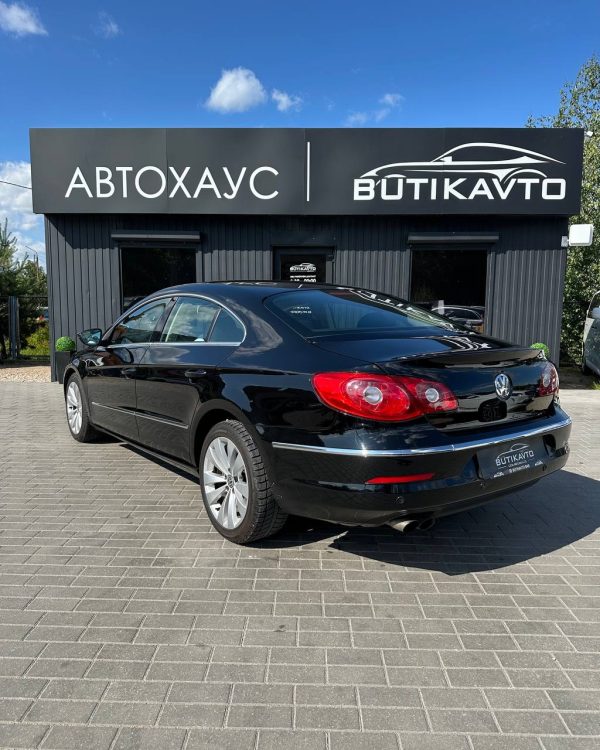 VOLKSWAGEN PASSAT CC - Image 4