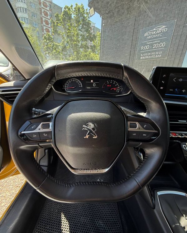 Peugeot 208 - Image 11