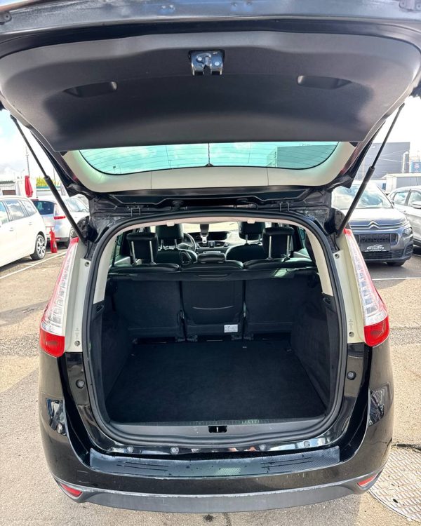 RENAULT GRAND SCENIC - Image 12