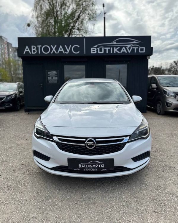 Opel Astra - Image 2