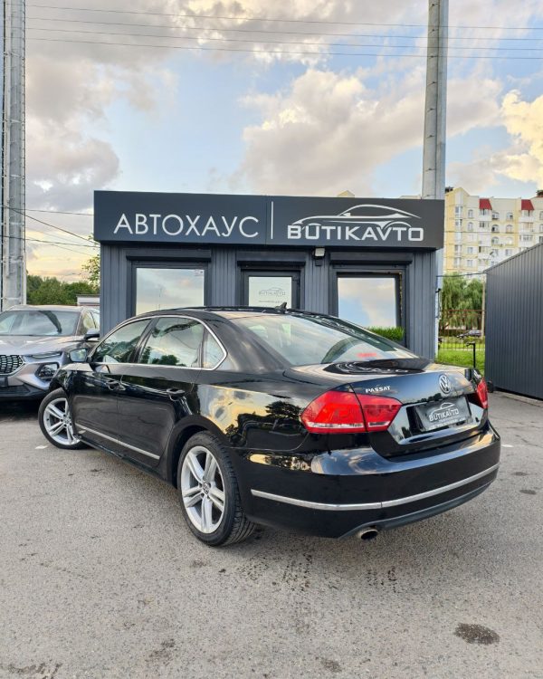 Volkswagen Passat B7 - Image 4