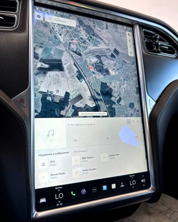 Tesla Model S I - Image 13