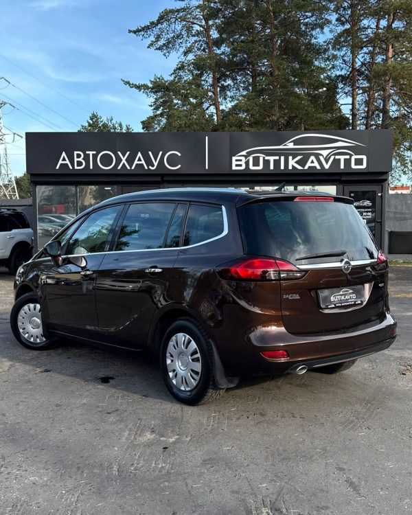 Opel Zafira C - Image 4